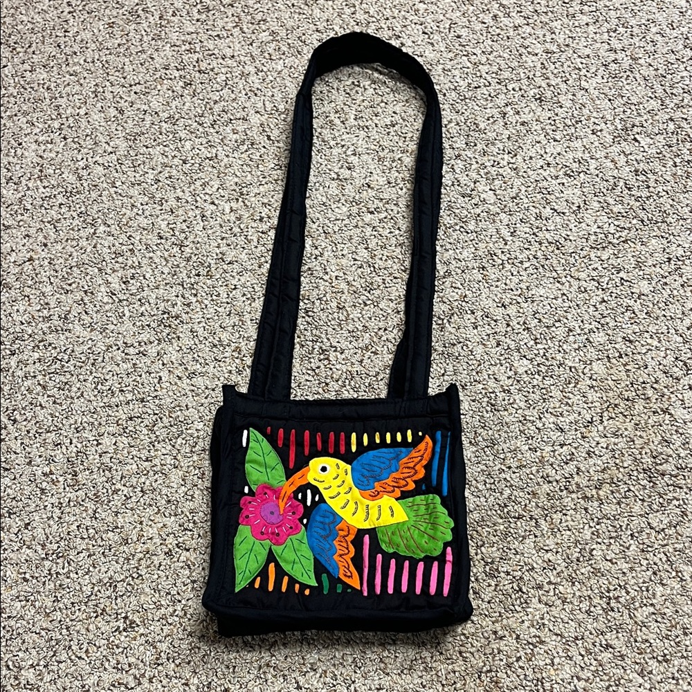 🍀6/$20 Colorful Hummingbird Shoulder Bag